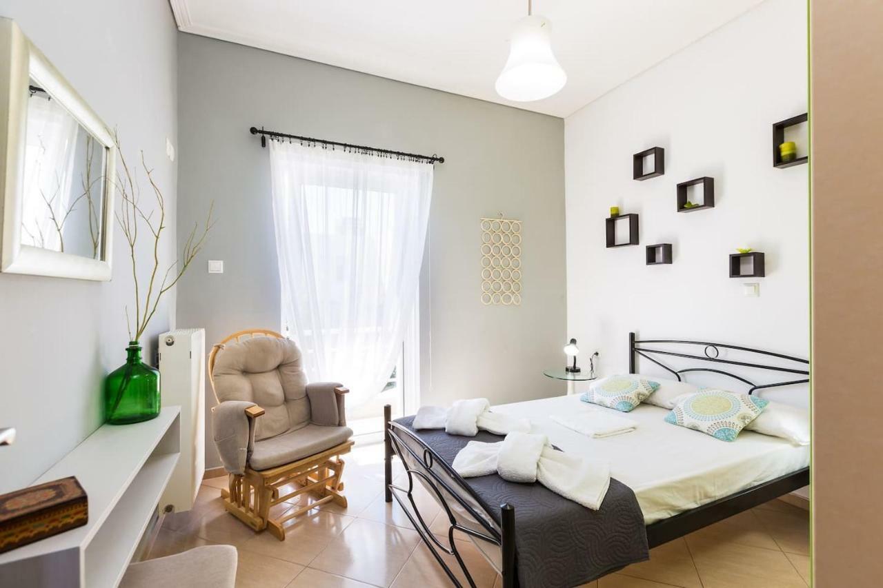 Beachfront Apartment 罗希姆诺 外观 照片